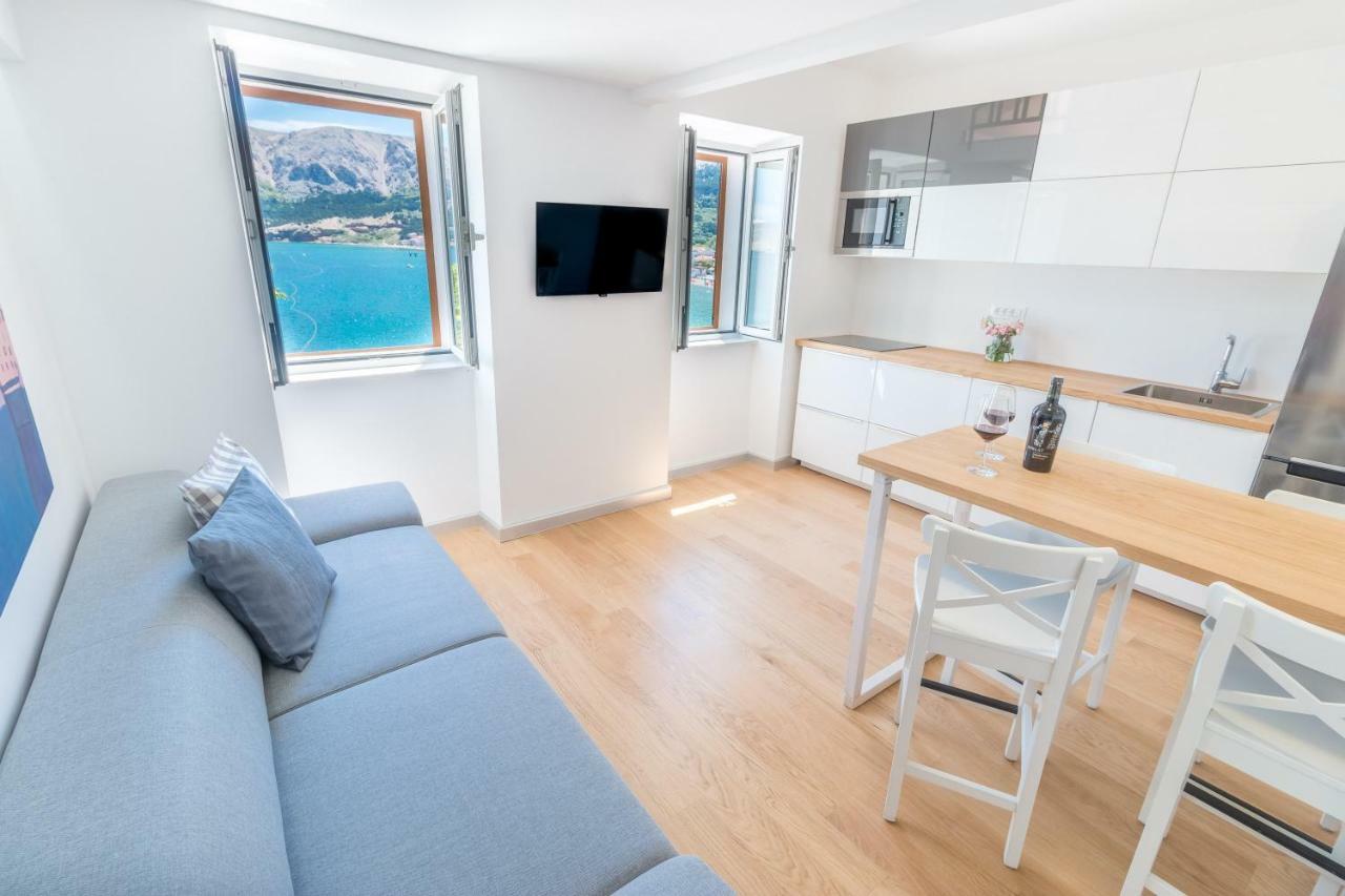 Seaview Apartments Baska Exterior photo